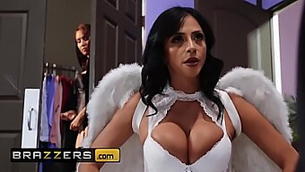 Brujas Milf Se Ponen Traviesas Con Juguetes Sexuales Y Rimjobs En La Parte 1