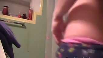 Big Natural Tits And Funny Moments With A Pregnant Webcam Babe