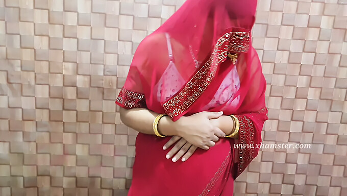 Urutan Tangan Dan Seks Oral Dengan Desi Bhabhi: Rahsia Pasangan Kampung