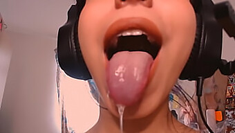 Kompilasi Ludah Ahegao Terbaik Dengan Pelacur Cantik Dan Wajah Yang Dientot