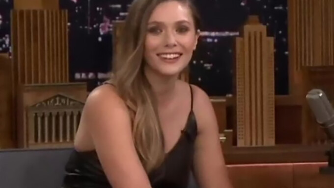 Elizabeth Olsen - Den Smukkeste Pige I Verden