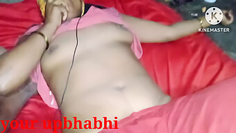 ก้น Desi ของอินเดีย Bhabhi ถูกเย็ดและถูกดูดโดยวัยรุ่นกะเทย