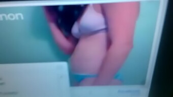 Teen (18+) Video From A Chat Room