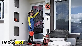 Bruno'S Missing Penis On Halloween: A Cosplay Nightmare