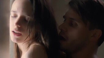 Stacy Martin I En Kinky 2013-Film Med Eksplisitte Scener