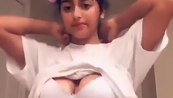 Si Cantik Latina Terbesar Dalam Porno