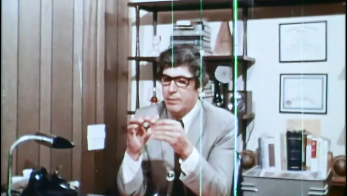 Filem Penuh: The Psychiatrist (1971)